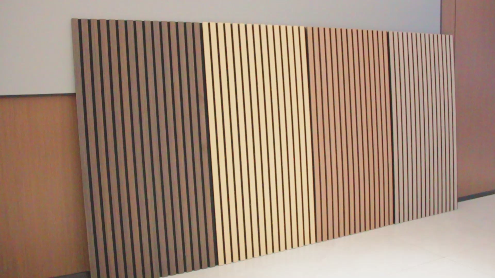 Acoustic Wood Wall Panel, Peel and Stick, 24inx48in– Light Oak